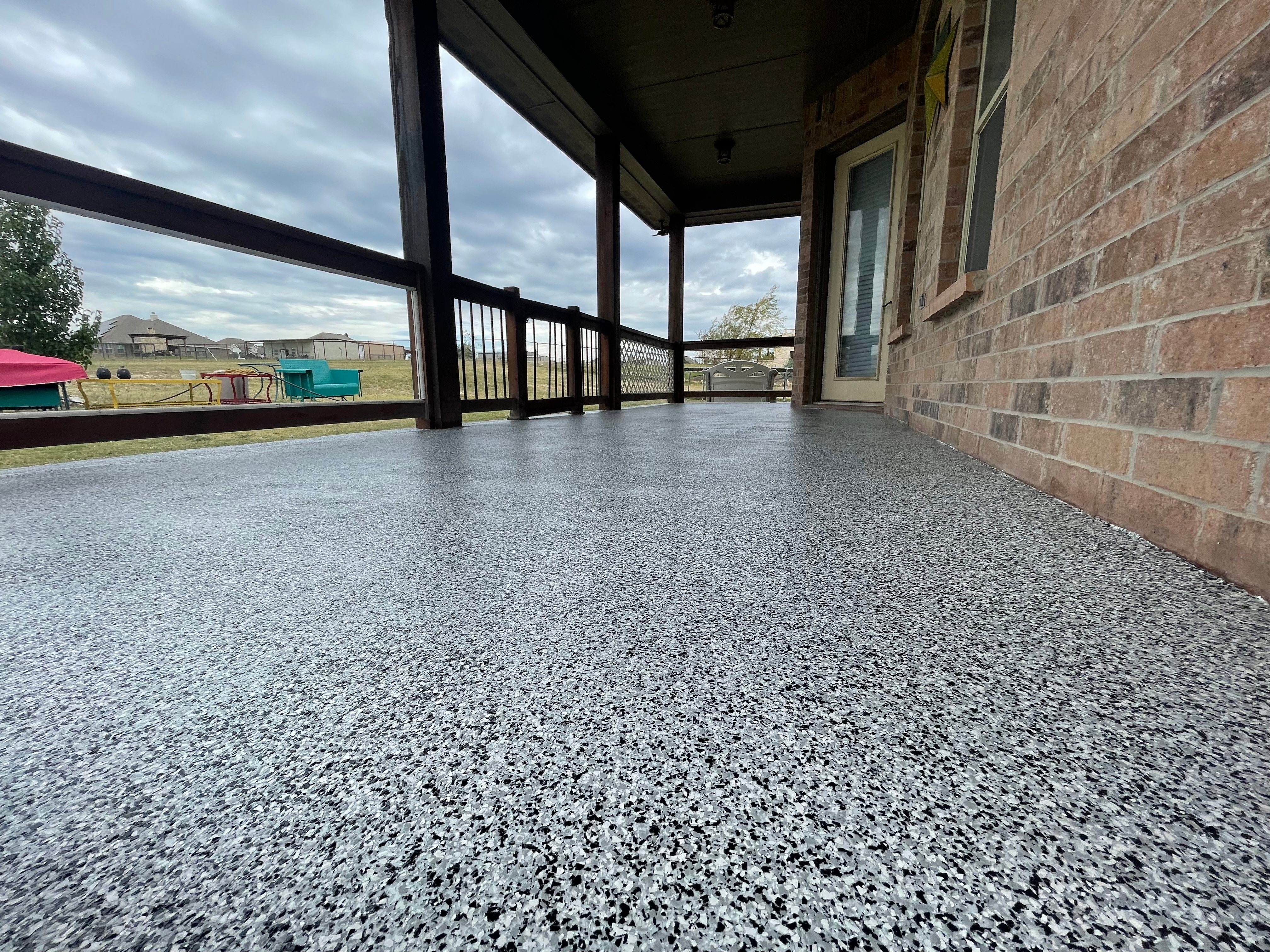 Covered Back Porch Flake